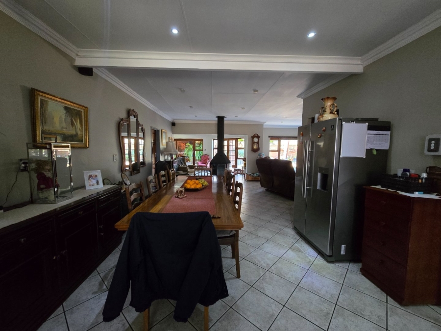 8 Bedroom Property for Sale in Grimbeeck Park North West
